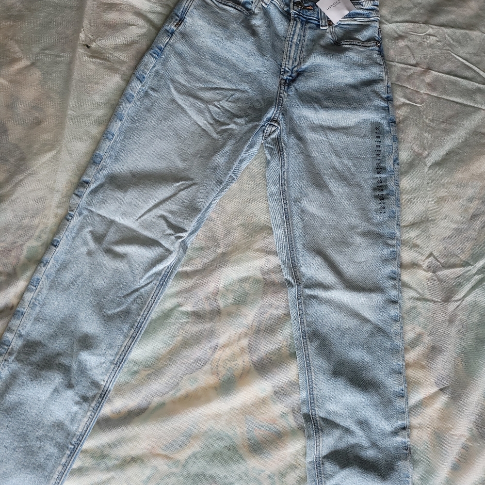American Eagle Super High Rise Skylight Stretch Mom Jeans Size 00 Short - Picture 5 of 10